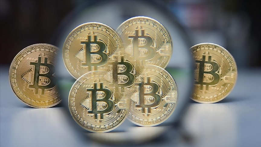 Bitcoin’den rekor fiyat! 71 bin dolara yaklaştı…