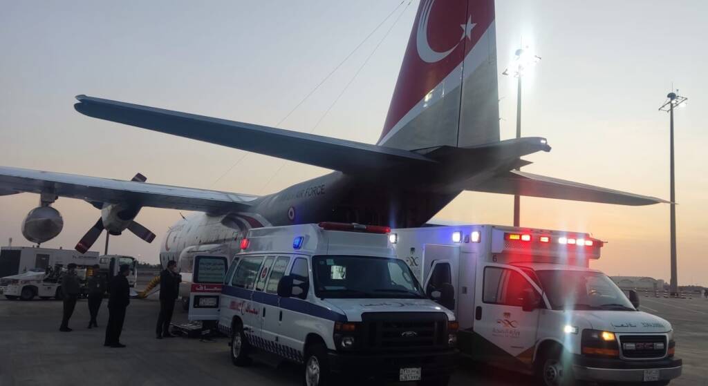 Mekke ve Cidde’de Yoğun Bakımdaki 13 Türk İçin Askeri Uçak Görevlendirildi