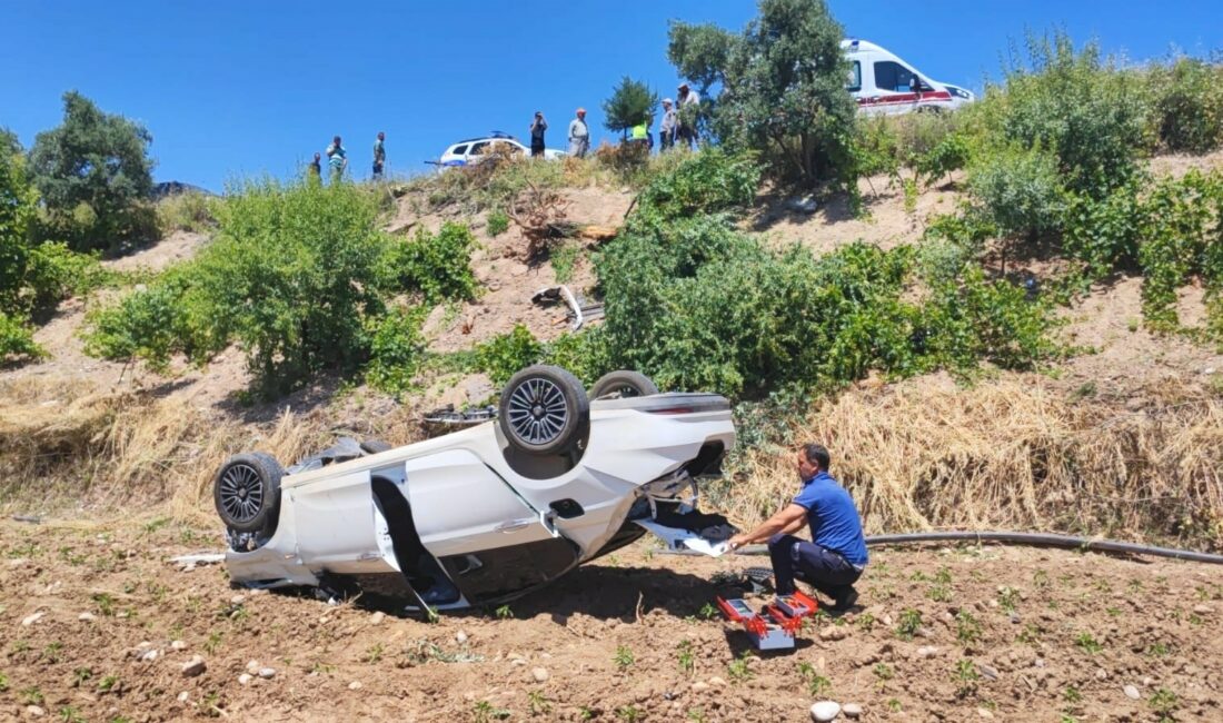 Adıyaman’da, sürücüsünün direksiyon hakimiyetini