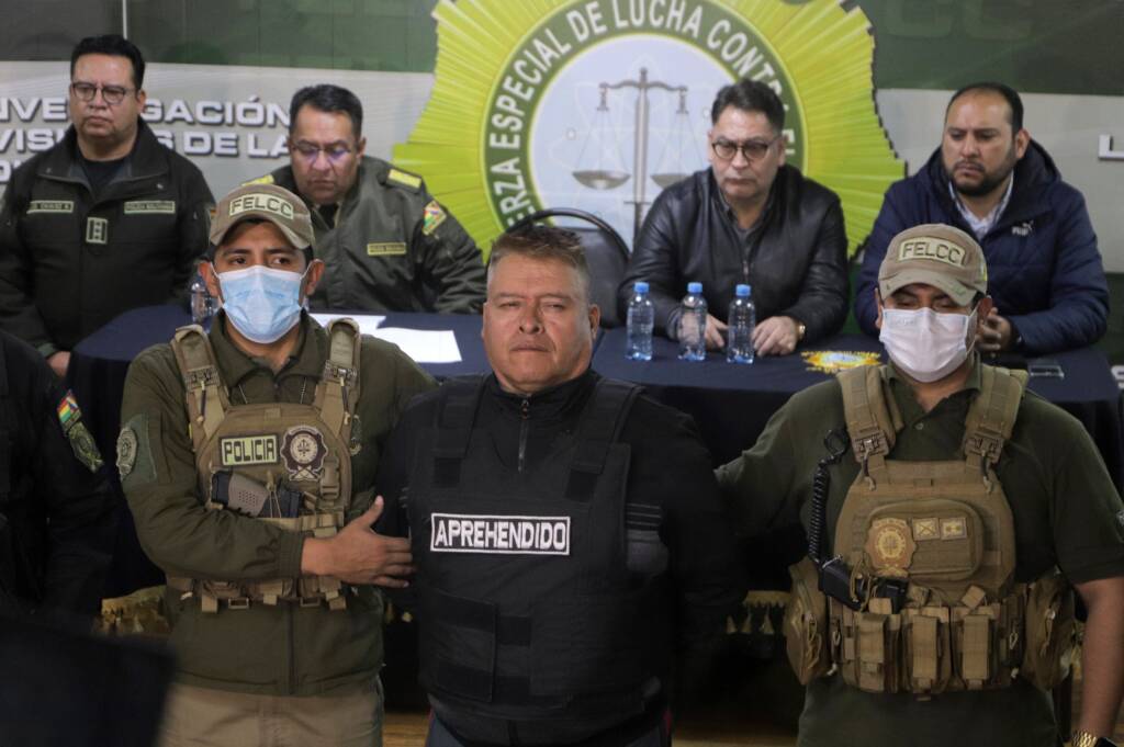 Bolivya’da darbe girişimi: Kritik isim gözaltında!