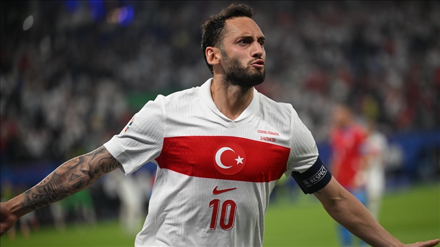 Çalhanoğlu’nun son golü en iyi goller arasında