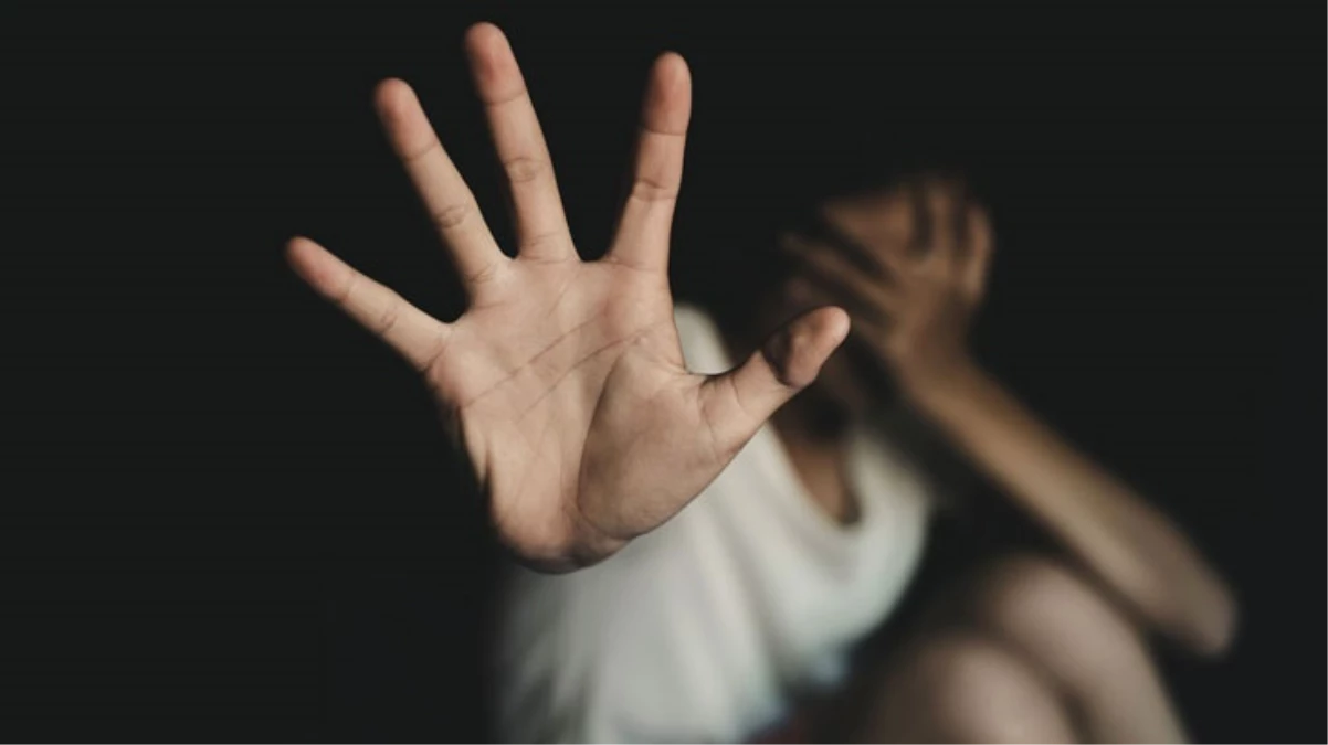 14 Yaşındaki Erkek Çocuğuna Cinsel İstismar Skandalı! Olayı Duyanlar da İstismar Etmeye Başladı