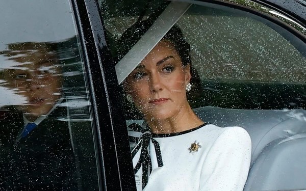 Kanserle Mücadele Eden Kate Middleton, 6 Ay Sonra İlk Kez Görüntülendi
