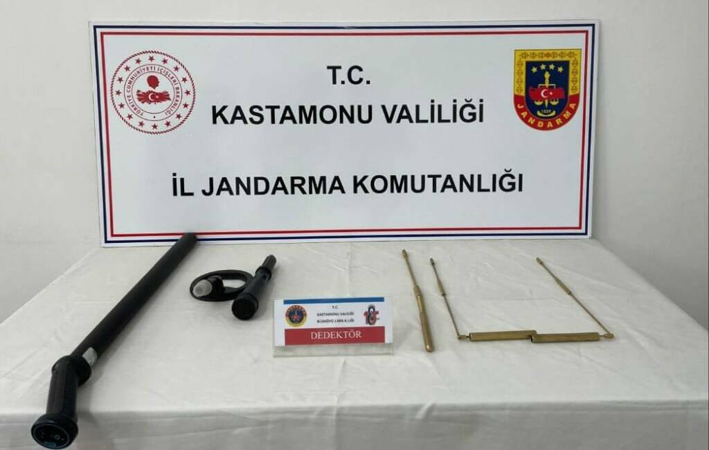 Kastamonu'da kaçak kazı yapan