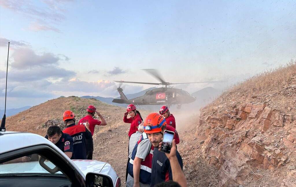 Kahramanmaraş’ın Onikişubat ilçesinde, kayalıklardan