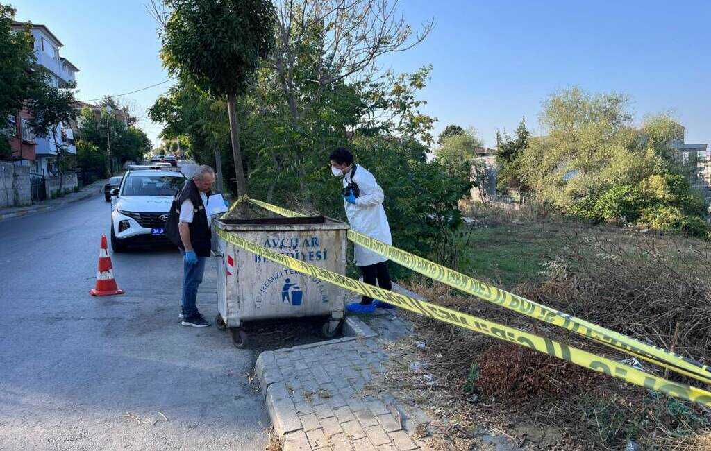 İstanbul Avcılar’da çöp konteynerinde