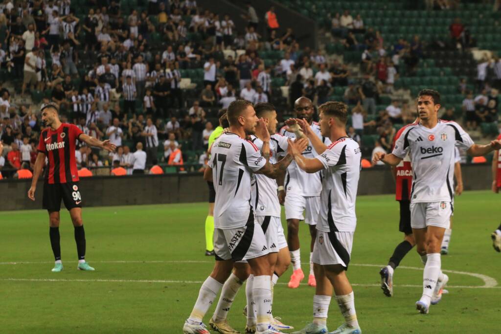 Beşiktaş, hazırlık maçından galibiyetle ayrıldı!