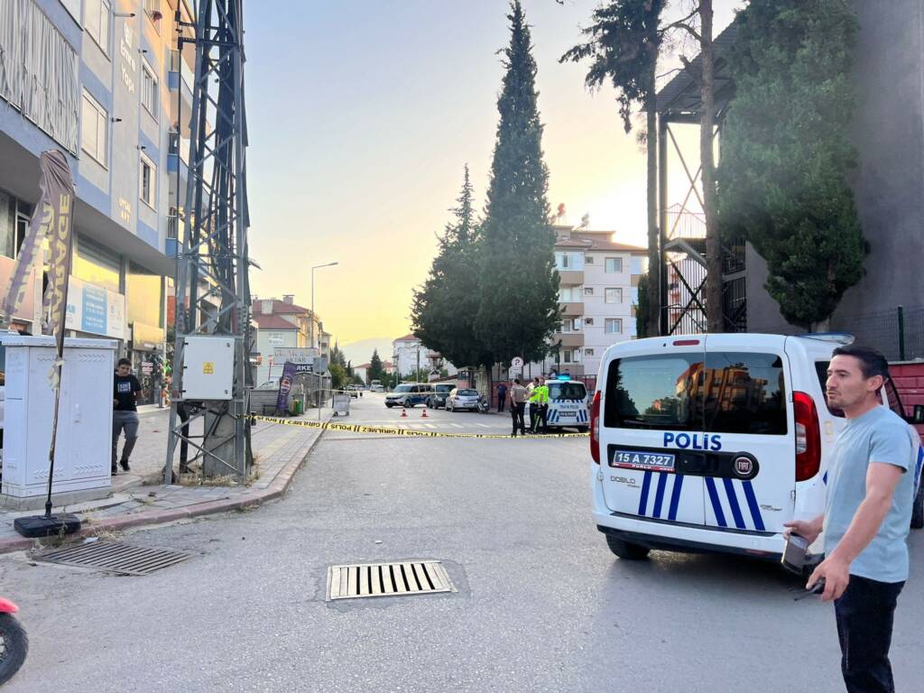 Burdur’da silahlı kavga kanlı bitti!