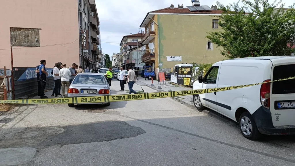 Düzce'de otoparkta yaşanan tartışmada,