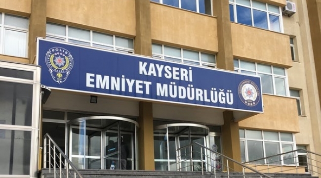 Kayseri'de polis ekipleri, bir