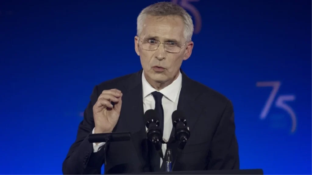 Stoltenberg: Rusya’nın Ukrayna’ya Karşı Kazanmasına İzin Veremeyiz