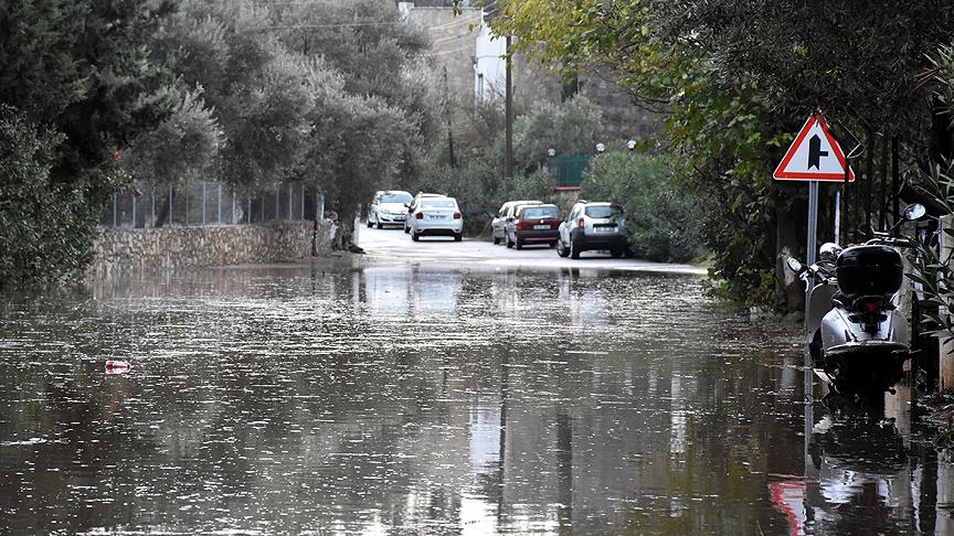 Meteoroloji Bu İlleri Uyardı: Sel ve Su Baskını Riski!