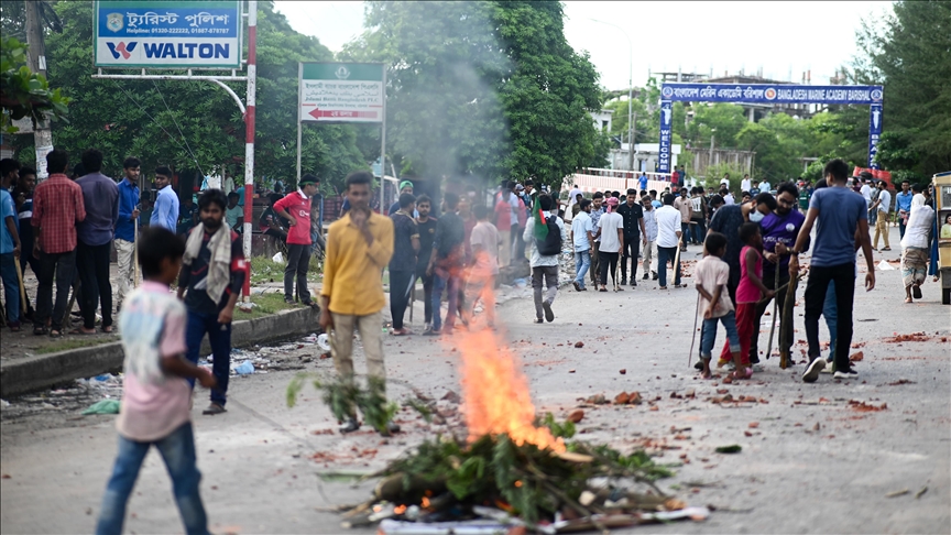 Bangladeş’te Protestolar Durdurulamıyor! Onlarca Kişi Hayatını Kaybetti