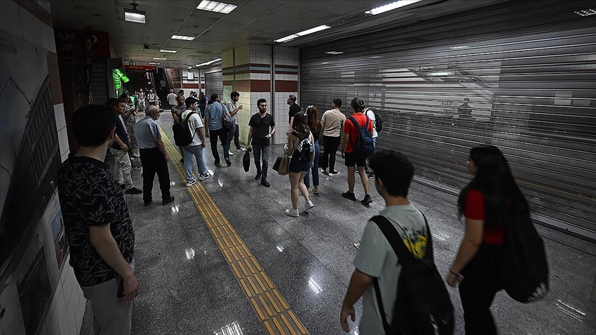 Ankara M2 Metro Hattında Seferler Normale Döndü