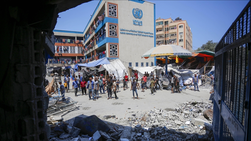 İsrail, Gazze Şeridi’nde UNRWA Okullarının Yüzde 70’ini Vurdu