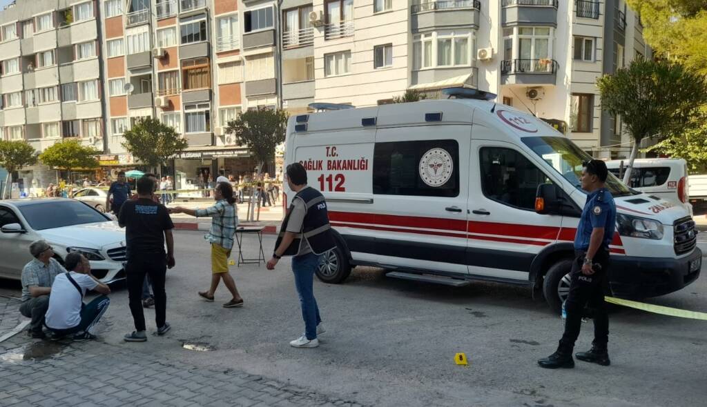 Manisa'nın Soma ilçesinde, çiçekçi