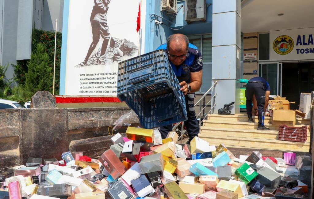 Antalya’nın Alanya ilçesinde zabıta