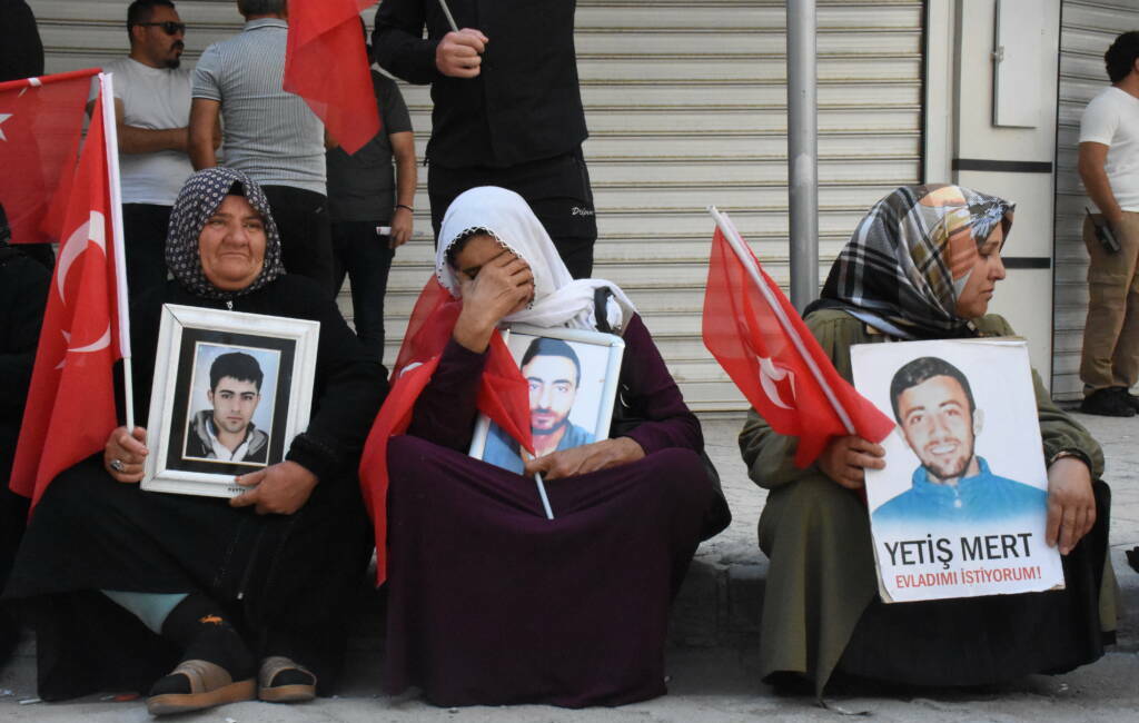 Van'da çocukları dağa kaçırılan