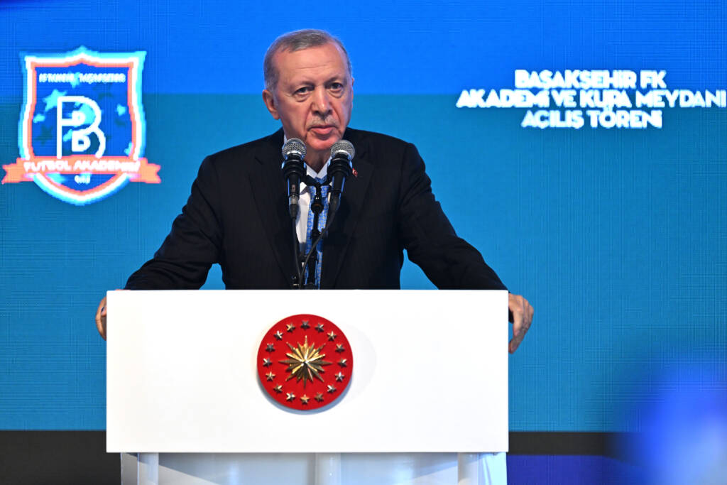 Erdoğan’dan futbol kulüplerine sezon başlangıcı için çağrı