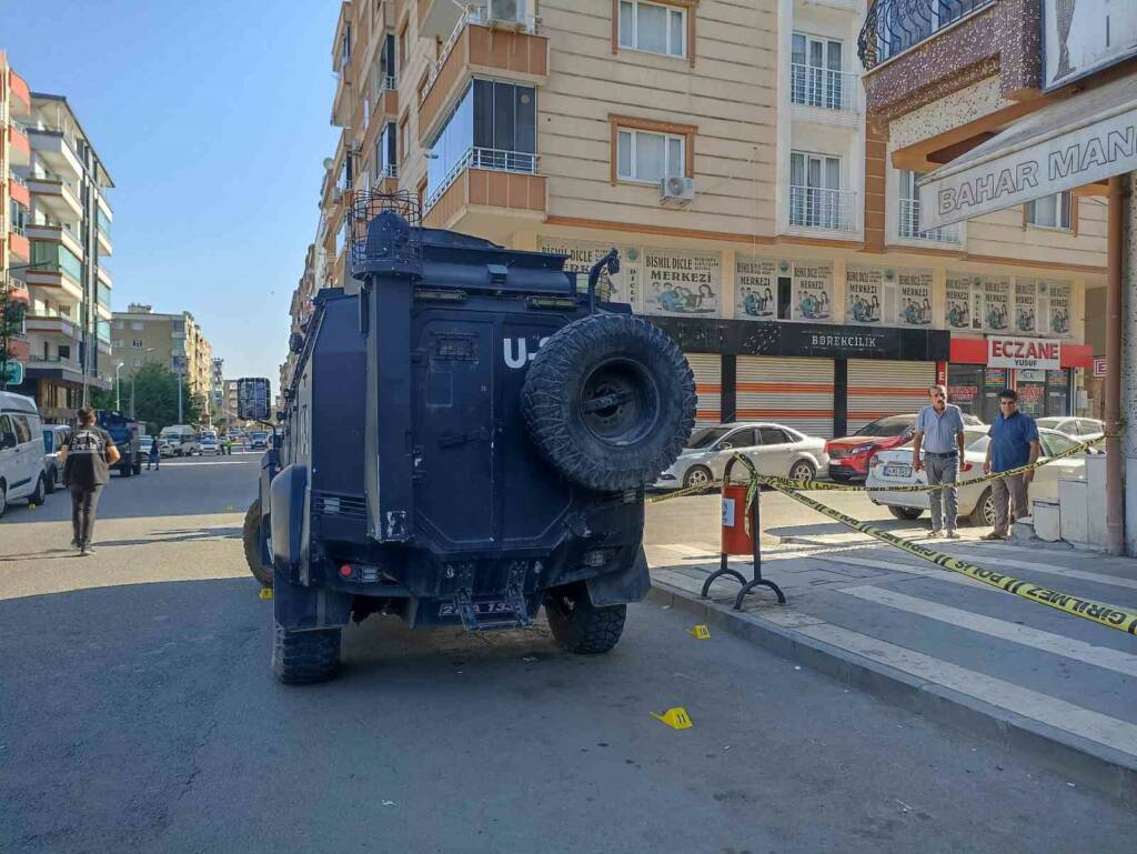 İki aile arasında silahlar çekildi: Yaralılar var!