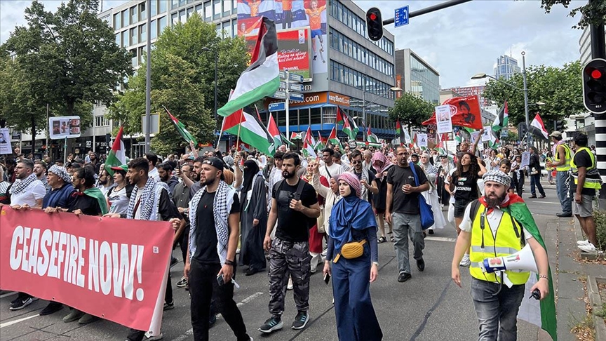 Hollanda'nın Rotterdam kentinde ve