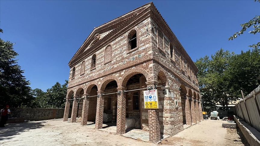 Bursa’da Bir Bölümü Yıkılan Tarihi Cami Restorasyonla Ayağa Kaldırılıyor