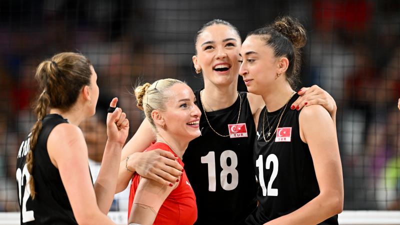 A Milli Kadın Voleybol