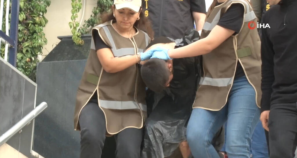 Kadın polis memurunu şehit eden zanlı adliyeye sevk edildi