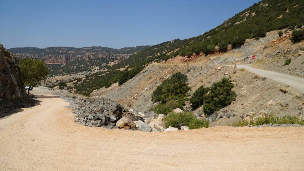 ŞEHİTKÂMİL’DE KIRSAL MAHALLELERE YOL YATIRIMI: 2 BİN KİLOMETRE YENİ YOL AÇILDI